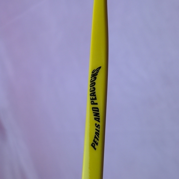 Petals and Peacocks Yellow Cat Eyes Sunglasses - Picture 3 of 5